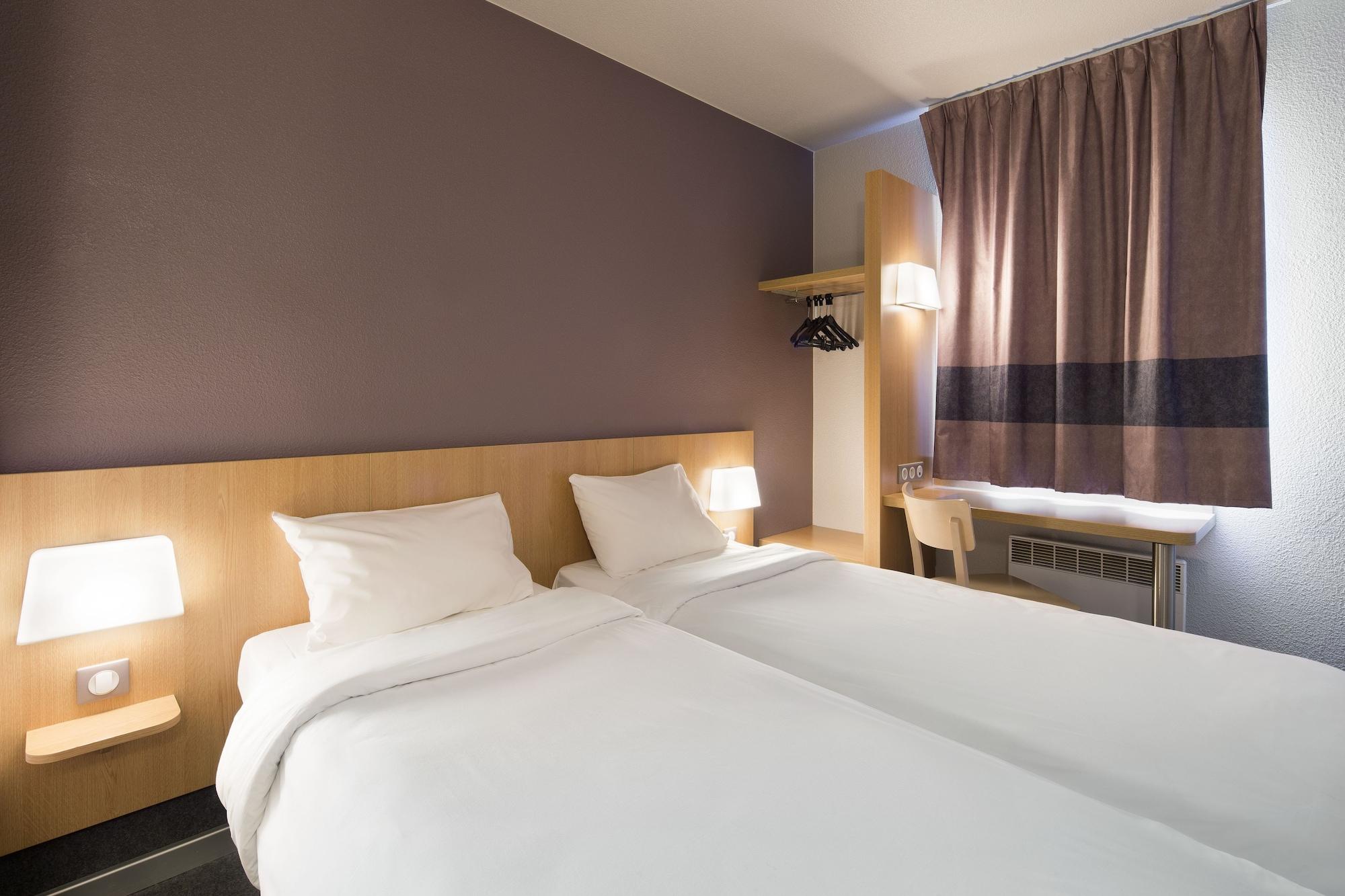 B&B Hôtel Fréjus Roquebrune-sur-Argens Exterior foto